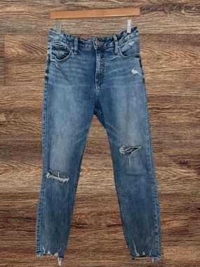Silver Jeans Avery Skinny Distressed Medium Blue Jeans